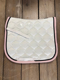 Custom | Eskadron Wave Zadeldek Wit Roze II