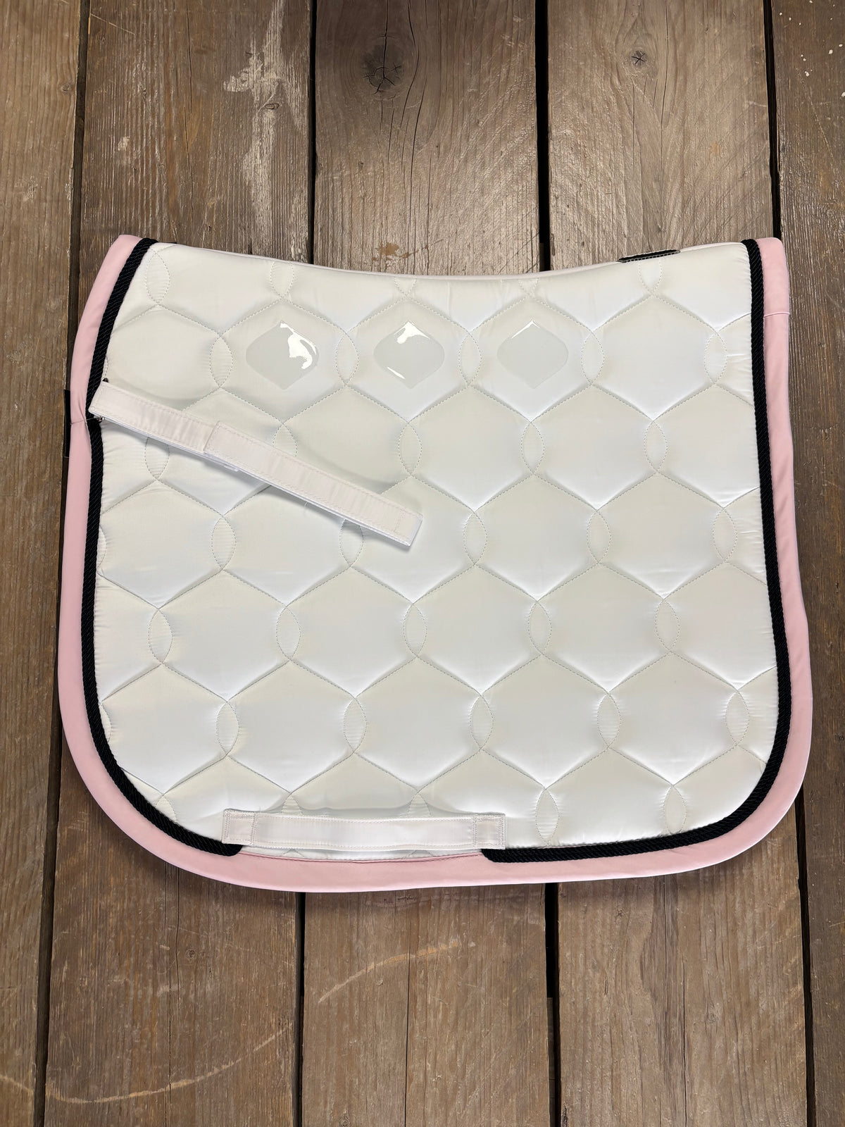 Custom | Eskadron Wave Zadeldek Wit Roze II