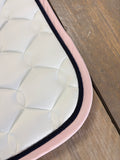 Custom | Eskadron Wave Zadeldek Wit Roze II