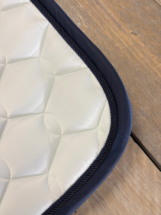 Custom | Eskadron Wave Zadeldek Wit Navy I