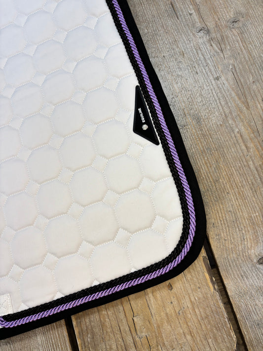 Custom | Equiline Octagon Zadeldek Wit Paars II