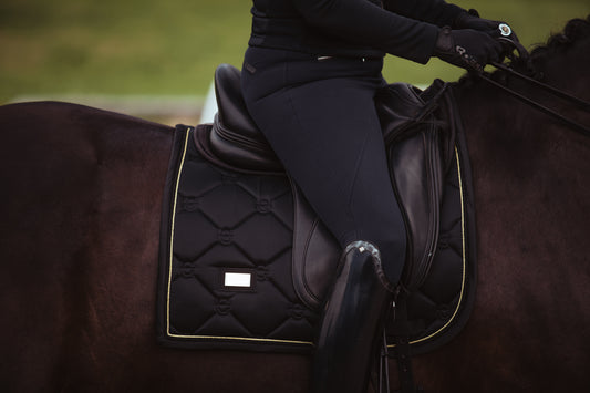 Equestrian Stockholm Zadeldek Black Gold
