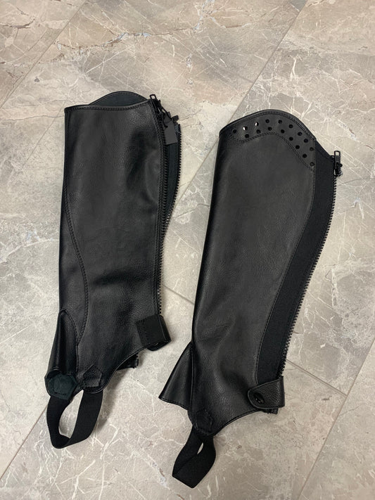 Demo Chaps Black Perforated [3]