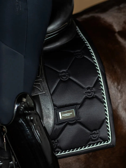 Equestrian Stockholm Zadeldek Black Edition