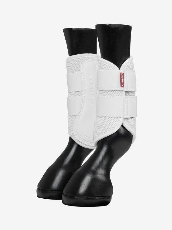 Mesh Brushing Boots Wit